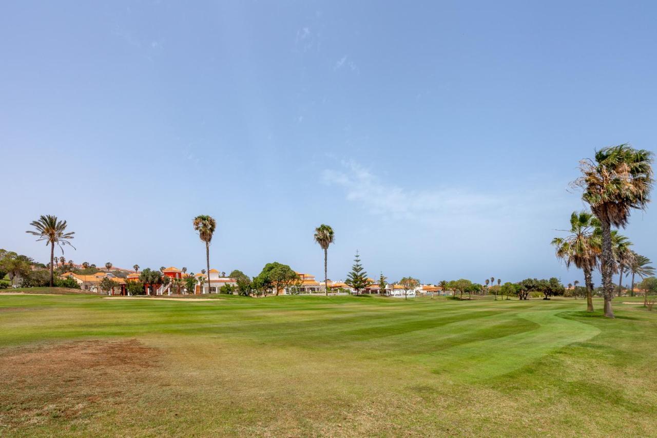 Villa Zafiro 13 Golf Private Pool Caleta De Fuste By Holidays Home Luaran gambar