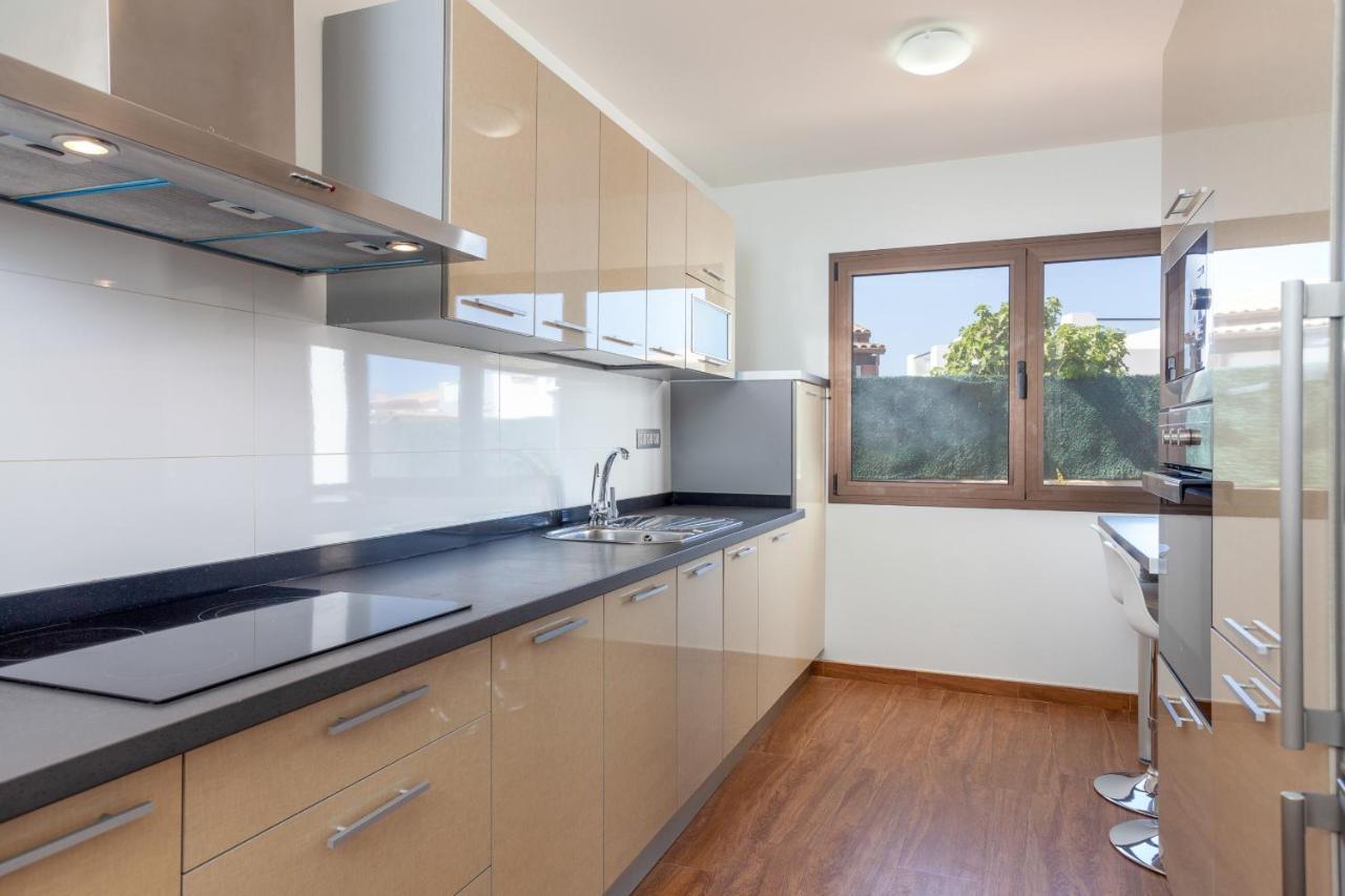 Villa Zafiro 13 Golf Private Pool Caleta De Fuste By Holidays Home Luaran gambar